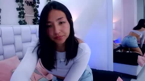 Ayla online show from June 6, 8:26 pm