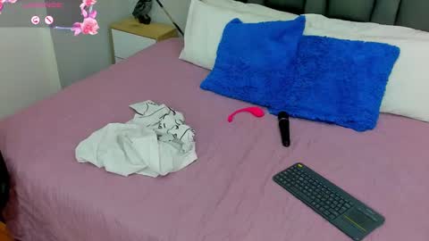 Ayla online show from February 5, 2:19 am