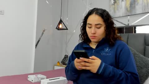 Ayla online show from February 24, 1:33 am