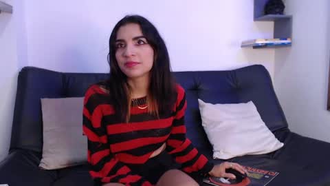 ayla online show from April 9, 1:27 pm