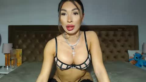 Aylin online show from April 29, 6:05 am
