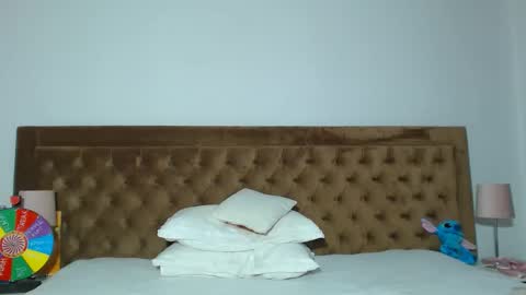 Aylin online show from February 12, 7:54 am