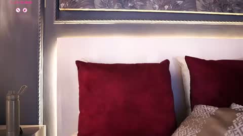 Aylin Millerxs online show from July 3, 9:10 pm