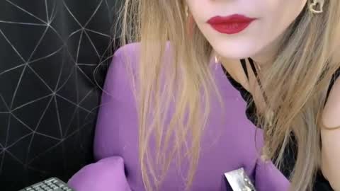 Dominatrix Queen online show from February 5, 6:48 pm