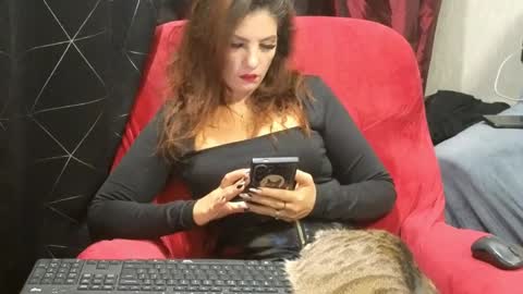 Dominatrix Queen online show from September 26, 6:38 pm