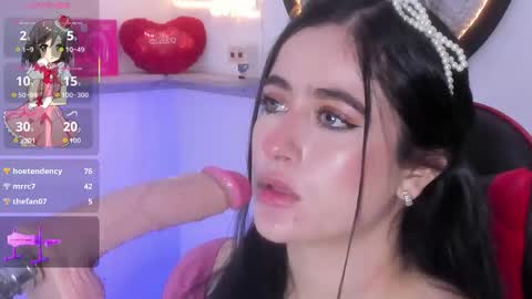 Snapshot of ayshel_lira chatting on September 24, 2:38 pm ayshel_lira online show from September 24, 2:38 pm
