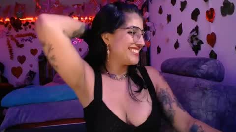 Azahar online show from February 10, 1:24 am