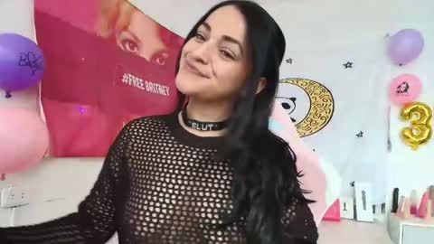 Azucena R online show from May 11, 2:56 pm