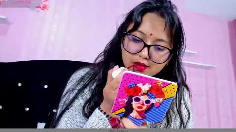 azul_moonn online show from October 7, 4:17 am