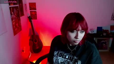 Snapshot of azumi_07 chatting on December 9, 3:50 am Alisson online show from December 9, 3:50 am