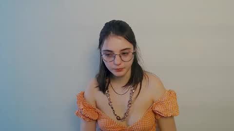 azumi_chan_ online show from March 27, 10:27 am