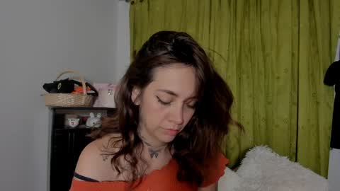 azumi saan online show from April 8, 1:19 am