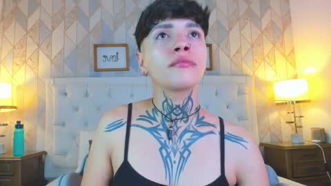 Anny online show from May 19, 3:13 am