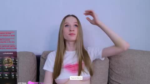 b4by_emilia online show from October 27, 10:22 am