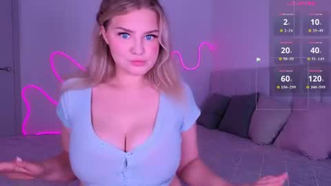 Bella Wooowww online show from July 2, 11:27 am