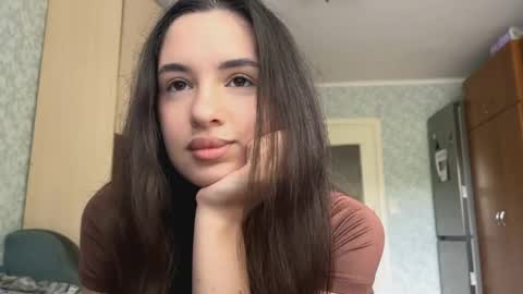 Caroline online show from May 19, 10:00 am