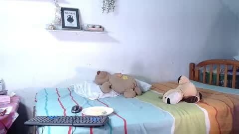 babby_swet online show from May 15, 2:31 pm