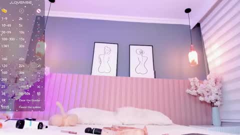 babe_sophiee online show from October 25, 4:20 am