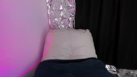 Queen B online show from October 5, 8:47 pm