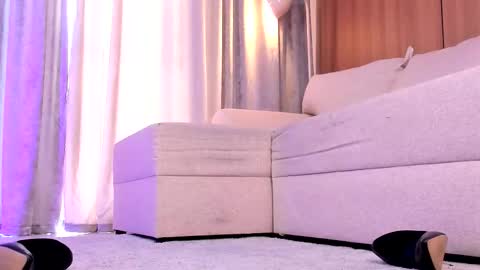 Lisa online show from February 3, 6:51 am