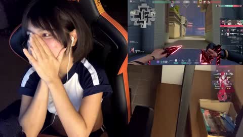 Snapshot of babiej_ chatting on February 4, 1:59 pm Jialyn online show from February 4, 1:59 pm