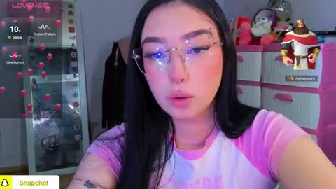 lily online show from December 19, 1:36 pm