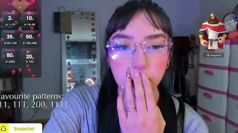 lily online show from December 18, 1:27 pm