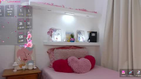 Mily   -  All days start to 1200pm Washigton  online show from November 8, 12:15 am