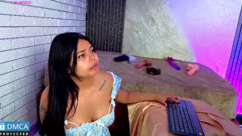 baby_sweet2010 online show from July 7, 3:31 am