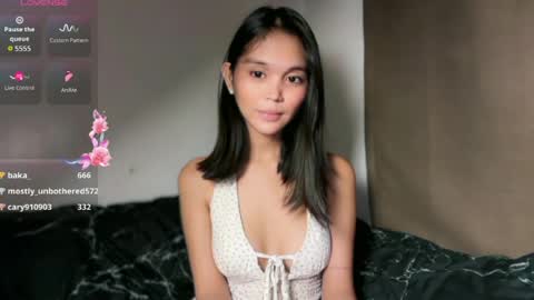 clara online show from July 9, 9:00 am