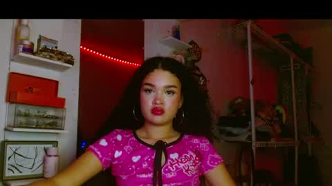 babybombom08 online show from May 22, 1:58 am