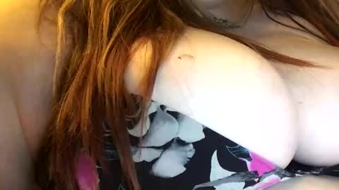 babydoll1099 online show from April 9, 1:52 am