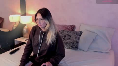 babyfoxxx_ online show from May 26, 11:42 am