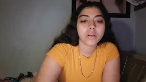 Snapshot of babygotbackends chatting on September 11, 2:34 am BabyGotBackends online show from September 11, 2:34 am