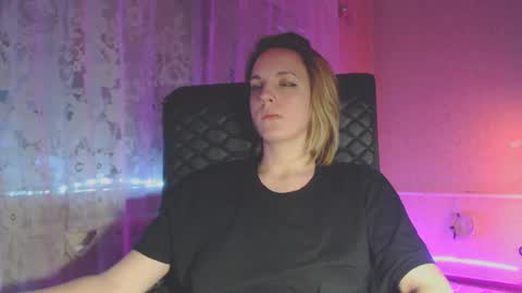 Sonya online show from February 2, 11:53 pm