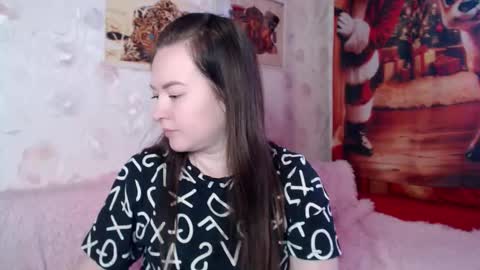 babysue89 online show from February 17, 8:35 am