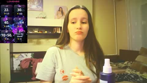 Alice  online show from October 5, 3:44 am