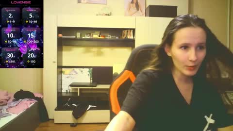 Alice  online show from October 2, 12:15 am