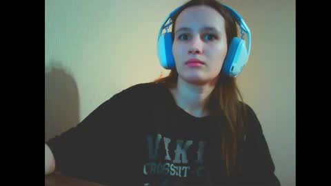 Alice  online show from February 19, 4:44 am