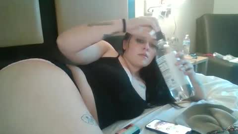 babyyky online show from May 19, 1:56 am