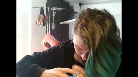 Honey online show from February 19, 10:59 am