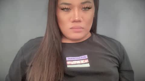 AMARA - FOLLOW ME AND THUMBS UP online show from May 20, 1:02 am