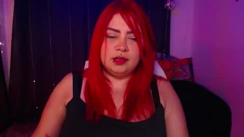 Snapshot of bad_scarlett1 chatting on February 10, 12:19 am Scarlett online show from February 10, 12:19 am