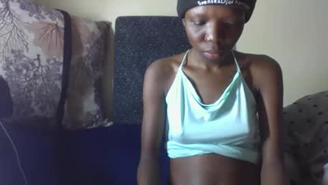 baddie_floxxy online show from May 7, 6:17 am
