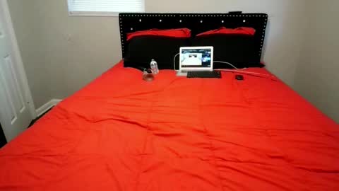 Kiki online show from December 18, 9:52 pm