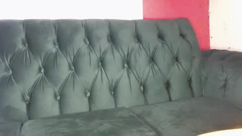 baddiedaisy61029 online show from February 26, 7:40 pm