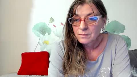 Gina online show from January 14, 2:11 pm