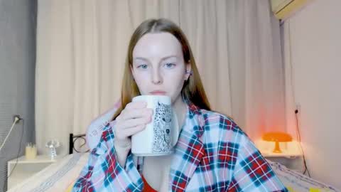 Alice online show from October 19, 5:37 pm