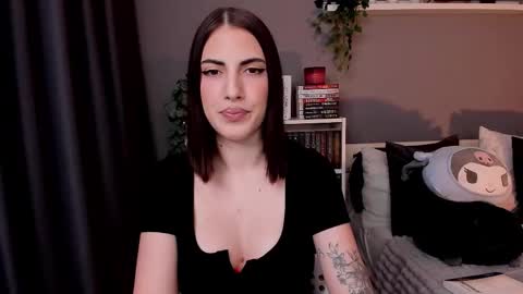 Blossom online show from December 14, 5:30 pm