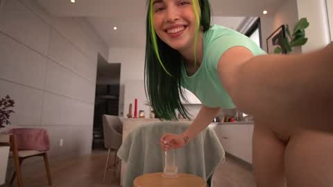 Bailey online show from March 17, 5:17 pm